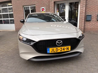 Mazda 3 2.5 e-SkyActiv-G M Hybrid HOMURA 140PK! AUTOMAAT/ / 5