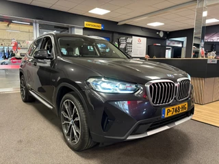 BMW X3 XDrive30e Business Edition Plus / leer / head up / camera / trekhaak / orig ned / 8