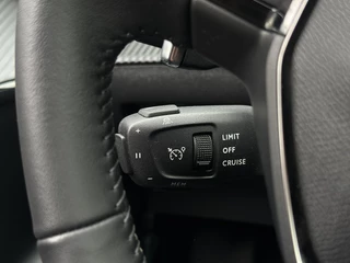 Peugeot 208 Hybrid 110pk e-DCS6 Allure | Adaptieve Cruise Control | Parkeercamera/-sensoren | Apple Carplay/Android Auto | Full LED | Navigatie | DAB | Climate Control | / 29
