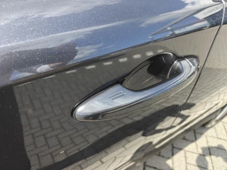 Toyota RAV4 2.5 Hybrid Style TREKHAAK STOEL/STUURVERW ELEK-ACHTERKLEP PARK-SENSOREN BLUETOOTH CAMERA LM-VELGEN / 8