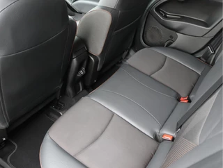 Fiat 500X 1.0 GSE Urban  | Stoelverwarming | Navigatie | Camera | Keyless | LED / 28
