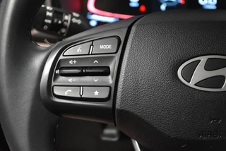HYUNDAI I10 1.0i Automaat Comfort Smart | Navi | Camera / 17