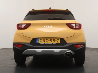 Kia Stonic 1.0 T-GDi MHEV DynamicPlusLine  - Stoel/Stuurverwarming - Lichtmetalen Velgen - Navigatie - LED Koplampen - Cruise Control - Fabrieksgarantie Tot 2031 / 7