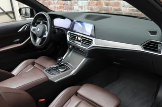 BMW 4 Serie Cabrio 430i High Executive M Sport Pakket Automaat  / Live Cockpit Professional / Harman Kardon / Air Collar / Leder / Head-Up Display / 19 Inch / M Sportremsysteem / Driving Assistant Professional / Safety Pakket / Laserlight / CoPilot Pack / Shadow Line / 19