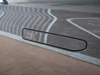 Leapmotor B10 Design ProMax 67.1 kWh | Licht interieur kleur | Navigatie | Rondom camera | 18inch Velgen | Elektrisch bedienbare achterklep | Panoramdak | Stoel verwarming en ventilatie | Stuurverwarming | Uit voorraad leverbaar / 18