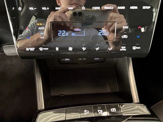 Hyundai Tucson 1.6 T-GDi 180pk HEV i-Motion Automaat  CAMERA/CARPLAY/CLIMA/CRUISE/PDC/AFN.TREKHAAK / 6