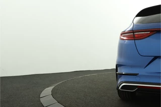 Kia ProCeed 1.5 T-GDi GT-PlusLine  Airco - Apple Carplay/Android Auto - Cruise Control - Dodehoekdetectie -  Navigatie - Stuur/Stoel Verwarming - Fabrieksgarantie tot 06-2031 / 41