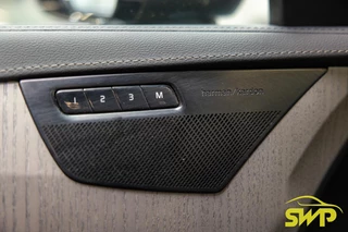 Volvo XC90 2.0 T8 Recharge AWD Ultimate Dark | Pano | Trekhaak zwenkbaar | Massage | Stoelventilatie | Harman Kardon | HUD | 4-zone | BLIS | ACC | Full option / 11
