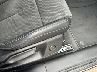 Audi Q5 55 TFSI e quattro Competition  | SOH 94,8% | Audi Sport | Pano | ACC | PDC | Camera | Keyless | Leder | / 40