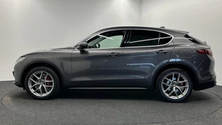 Alfa Romeo Stelvio 2.0 T AWD TREKHAAK LEER NAVI CRUISE ECC. / 9