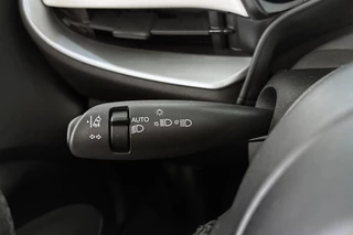 Fiat 500 C Icon 42 kWh Stoelverwarming 17'' Diamantfinish Velgen Cruise control / 33