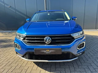 Volkswagen T-Roc 1.0 TSI Style * Navigatiesysteem * Stoelverwarming * Adaptieve Cruise Control * Parkeercamera * / 6