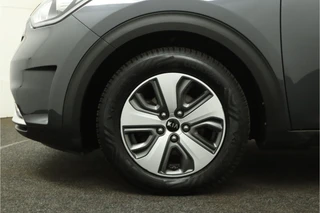Kia Niro 1.6 GDi Hybrid DynamicLine  - Trekhaak - Apple Carplay/Android Auto - Achteruitrijcamera - Cruise Control - Virena Zekerheidspakket t.w.v. €895,- / 15