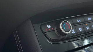 Opel Grandland X 1.2 Turbo Innovation AUTOMAAT STOELVER CRUISE CAMERA NAVI LM CARPLAY. / 44