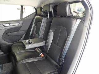 Volvo XC40 T5 Twin Engine 262pk Geartronic Inscription / 42