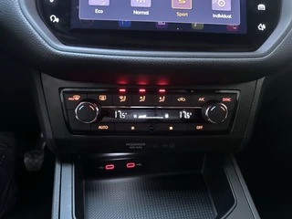 Seat Ibiza 1.0 TSI FR Business Intense Camera Navigatie Sfeerverlichting App-Connect / 22