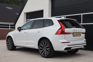 Volvo XC60 2.0 T6 310pk AWD Heico Sport - Panoramadak - 22 inch - Head up - Half leder - Camera / 4