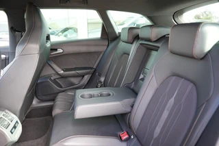 CUPRA Leon 1.4 E-HYBRID VZ ALL IN PRIJS ,Carplay , Navi, ACC / 20