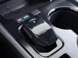Nissan X-Trail 1.5 e-4orce N-Connecta Family Pack NET ONDERHOUD GEHAD BIJ NISSAN!| VOLLEDIGE FABRIEKS GARANTIE TOT 03-2028 | VOOR & ACHTERSTOELEN VERWARMD | STUURWIEL VERWARMD | 7 PERSOONS! | KEYLESS | DODE HOEK | 360 CAMERA | APPLECARPLAY | ADAP. CRUISE | / 43