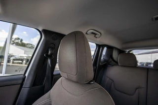 Jeep Renegade 1.4 MultiAir Longitude  | Trekhaak | NL Auto | Cruise / 13