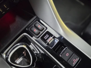 Mitsubishi Eclipse Cross 2.4 PHEV Executive / 36