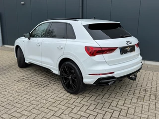 Audi Q3 35 TFSI S Line Edition * Panoramadak * Trekhaak * Stoelverwarming * Parkeercamera * / 14