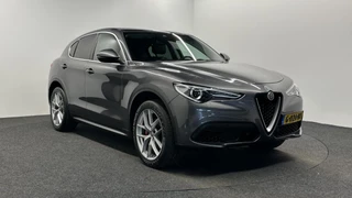 Alfa Romeo Stelvio 2.0 T AWD TREKHAAK LEER NAVI CRUISE ECC. / 4