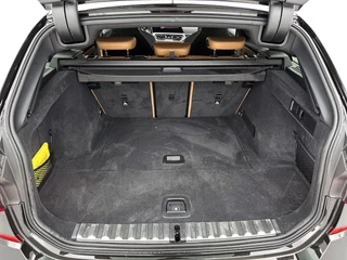 BMW 3-serie Touring M340i xDrive | Individual Citrin Black | M Stoelen | Laser Light | Driving Assistant Prof. | HeadUp Display / 30