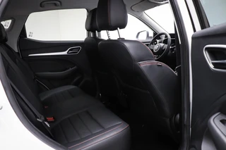 Mg ZS | STOELVERWARMING | DAB | APPLE | 360 CAMERA / 14
