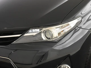 Toyota Auris 1.3 Now | Climatronic | Lichtmetaal | Cruise Control / 14
