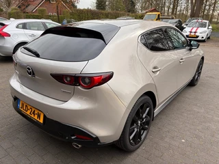 Mazda 3 2.5 e-SkyActiv-G M Hybrid HOMURA 140PK! AUTOMAAT/ / 10