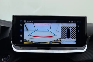 Peugeot e-208 EV GT Avantage 51 kWh Alcantara® Executive Interior l Drive Assist Plus Pack l Navigation Pack l Vision Pack l Matrix LED l Apple Carplay & Android Auto l 360 Camera l Navigatie Full-Map / 33