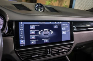 Porsche Cayenne 3.0 E-Hybrid|Pasm|Innodrive|PASM|PDLS+|Chrono / 45