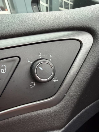 Volkswagen Golf 1.5 TSI Comfortline / ACC / Carplay / Park Pilot / NL Auto met NAP. / 31
