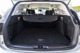 Ford Focus Wagon 1.0 EcoBoost Hybrid Titanium  | Carplay | Cruise | NL Auto / 38