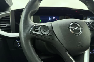 Opel Mokka 1.2 Turbo Level 4 | 130 PK | Trekhaak | Parkeer Camera Achter | Apple Carplay & Android Auto | Airco | DAB+ | Privacy Glas | Zwart Dak | / 21