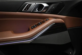 BMW X5 xDrive50e | Panoramadak | Driving Assistant Professional  | 360 Camera | 21" / 34