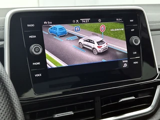Volkswagen T-Roc 1.0 TSI R-Line | Camera | Adaptive Cruise | Stoelverwarming | CarPlay / 25