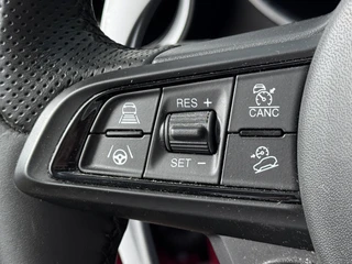 Alfa Romeo Stelvio 2.0 200pk Automaat AWD Sprint | Apple-Android | Parkeercamera | Adaptive Cruise Control / 25