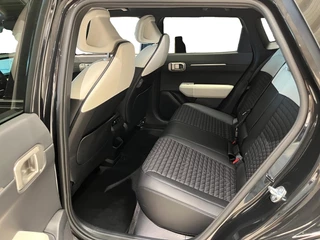 Kia EV4 GT-Line Business Edition 81.4 kWh | 595 km WLTP-actieradius | GT-bekleding | 19" Inch velgen | Mogelijk €2500 voorraadvoordeel!* / 25