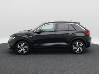 Volkswagen T-Roc 1.5 TSi R-Line Business 150 Pk Automaat | Trekhaak | Carplay | Virtual Cockpit | Adaptive Cruise | Keyless | Elektrische Achterklep | 18 Inch / 10