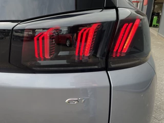 Peugeot 5008 130pk GT (Camera - LED - Keyless Entry - i-cockpit - 7 zits - Parkeersensoren V+A - Adaptieve Cruise Controle - Automatische Airco) / 34
