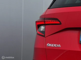 SKODA KAROQ 1.0 TSI CLEVER EDITION/LED/CARPLAY/CLIMATE/PDC/16''LMV / 12