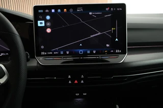 Volkswagen Golf 1.5 272pk eHybrid GTE Trekhaak 360Camera Memory Leder Stoelventilatie HUD Navigatie Panoramadak / 17