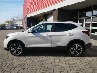 Nissan Qashqai 1.3 DIG-T N-Connecta  360C| Trekhaak| Navi+BT| Pano / 4