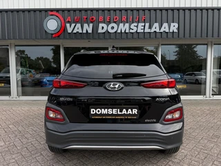 Hyundai Kona EV Fashion 64KWH Premium SOH 97 Navi Carplay Camera HUD / 45