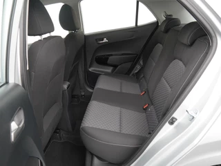 Kia Picanto 1.0 DPI DynamicLine  - Airco - Cruise Control - Navigatie - DAB - Apple Carplay/Android Auto Fabrieksgarantie 24-03-2032 of 150.000 km / 35