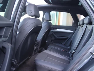 Audi Q5 55 TFSI e quattro 367PK S-edition | SOH 97% | Panoramadak / 8
