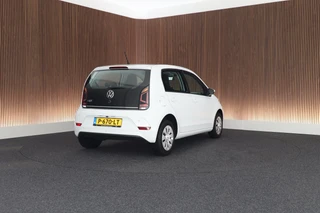 Volkswagen Up! 1.0 66pk Active Camera Cruise Stoelverwarming / 9