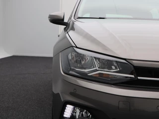 Volkswagen Polo 1.0 TSi Comfortline | Adaptive Cruise | Airco | Parkeersensoren | Carplay | Navigatie | 98.267 Km !! / 11
